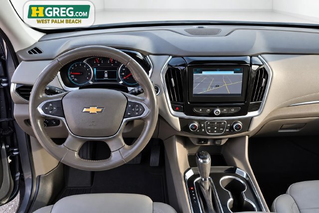 Used 2018 Chevrolet Traverse LT FWD image 12