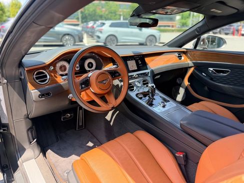 Used 2026 Bentley Continental GT Mulliner AWD/4WD image 12