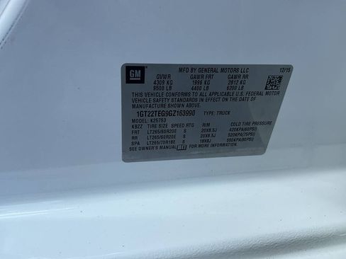 Used 2016 GMC Sierra 2500 SLT w/ Suspension Package, Off-Road image 20