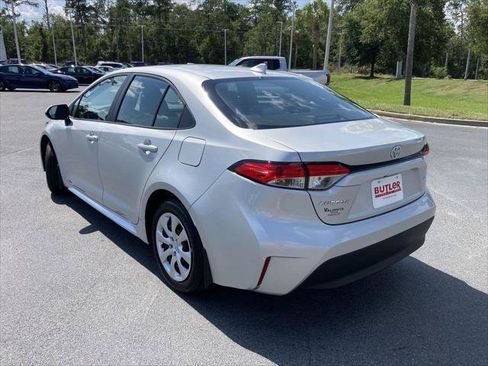 Certified 2026 Toyota Corolla LE FWD image 3