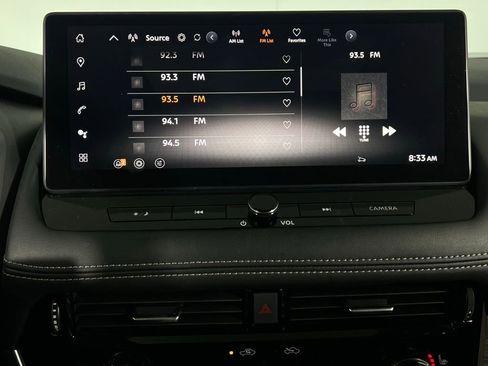 Used 2024 Nissan Rogue Platinum w/ Platinum Premium Package image 17