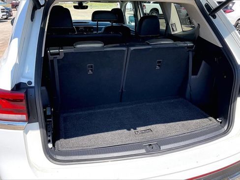 Used 2021 Volkswagen Atlas SEL w/ MDO Package (Bench Seat) image 38