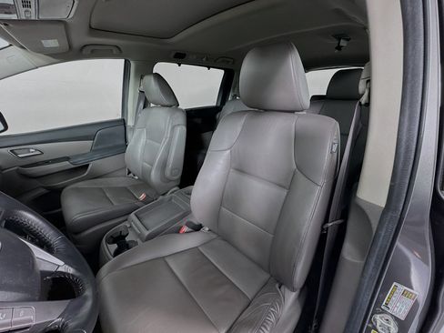 Used 2013 Honda Odyssey EX-L image 20