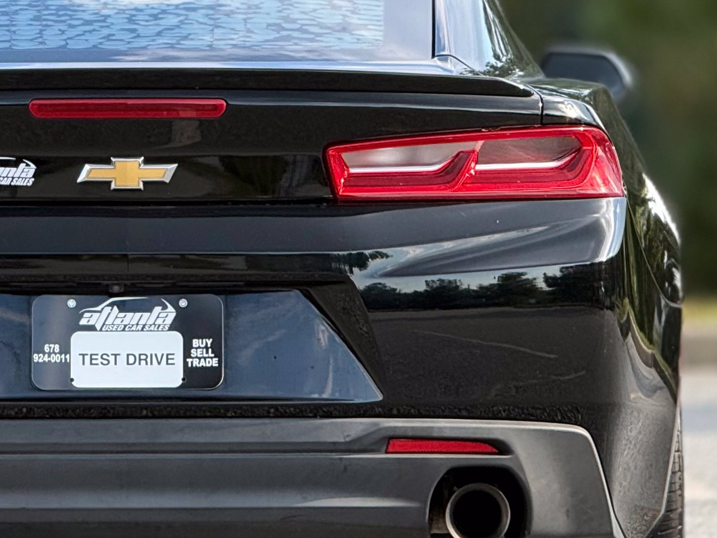 Used 2018 Chevrolet Camaro LT w/ RS Package RWD image 17