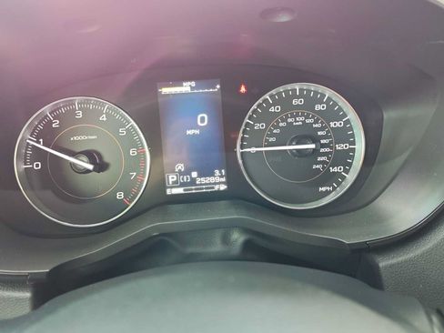 Used 2022 Subaru Crosstrek 2.5i Limited AWD/4WD image 16