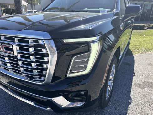 Used 2025 GMC Yukon Denali image 9