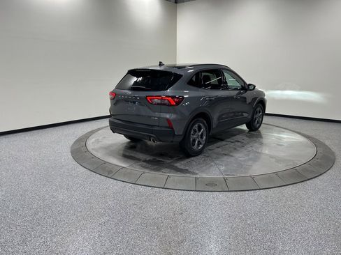 Used 2025 Ford Escape ST-Line w/ Tech Pack #1 image 5