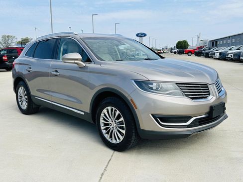 Used 2018 Lincoln MKX Select w/ Select Plus Package image 2