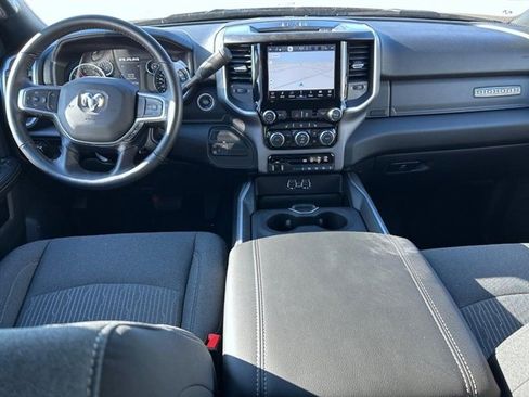 Used 2024 RAM 2500 Big Horn w/ Sport Appearance Package image 14