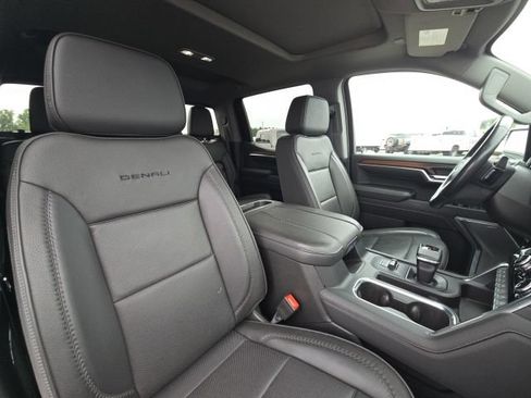 Used 2024 GMC Sierra 1500 Denali AWD/4WD image 20