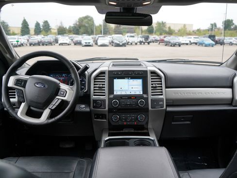 Used 2017 Ford F350 Lariat w/ Lariat Ultimate Package image 18