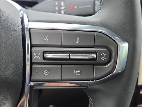 New 2026 GMC Sierra EV AT4 AWD/4WD image 22