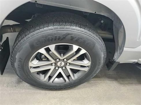 Used 2021 Ford F150 XL w/ STX Appearance Package RWD image 17