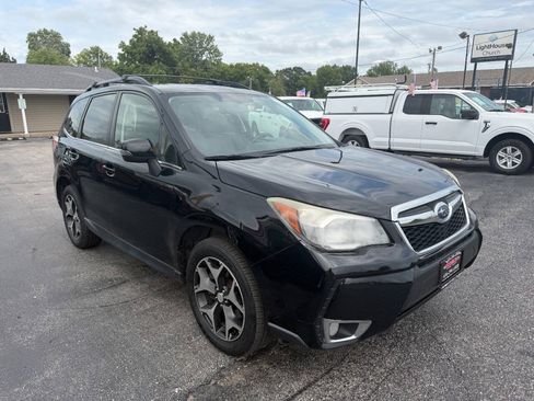 Used 2014 Subaru Forester 2.0XT Touring AWD/4WD image 4
