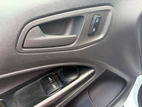 Used 2018 Ford Transit Connect XL FWD image 9