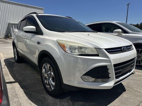 Used 2014 Ford Escape SE w/ Equipment Group 201A FWD image 1