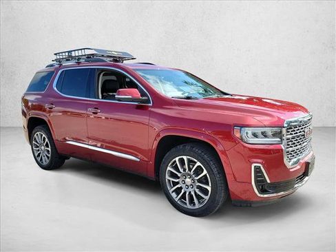 Used 2023 GMC Acadia Denali FWD image 4