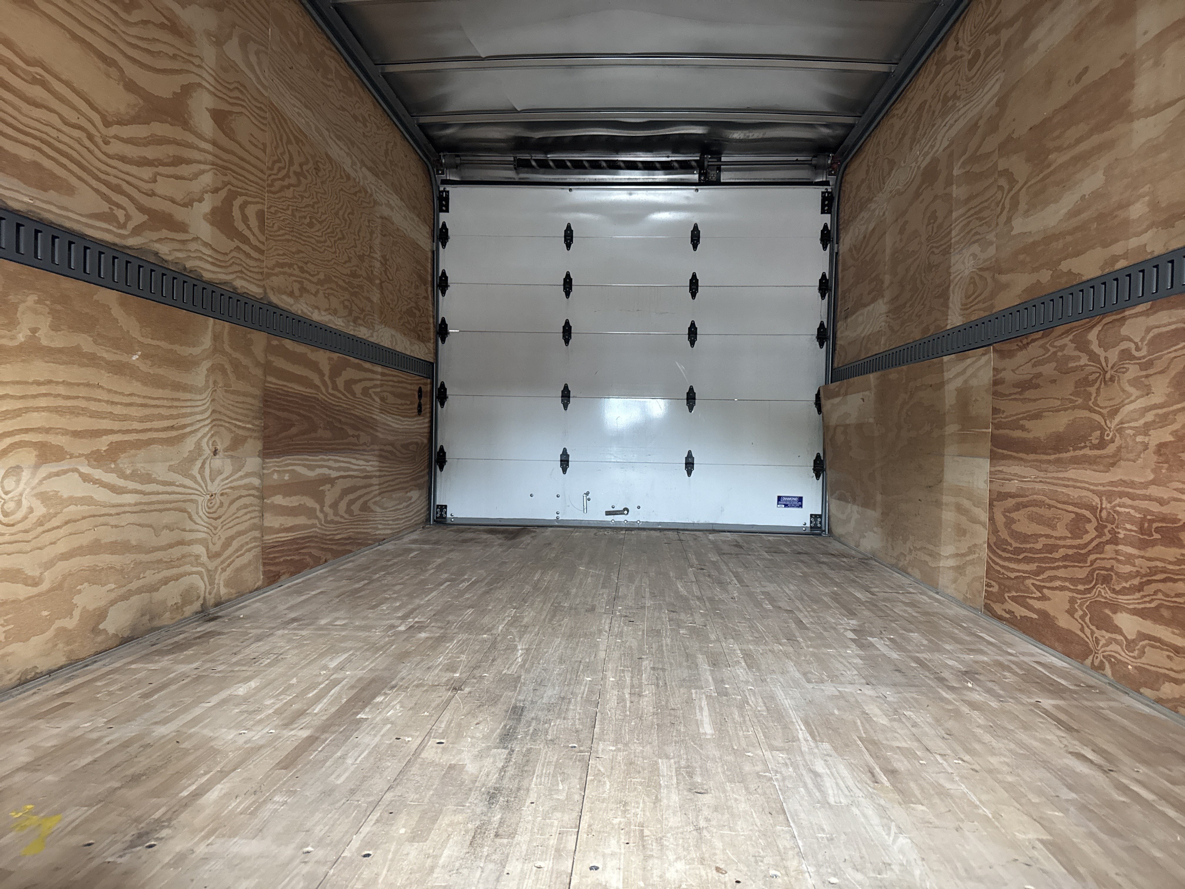 Used 2023 Ford E-450 and Econoline 450 Super Duty w/ Power Windows & Locks Group RWD image 25