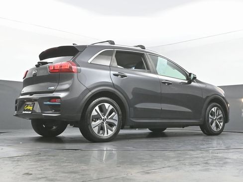 Used 2020 Kia Niro EX image 49