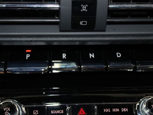 Used 2022 Lincoln Corsair FWD w/ Equipment Group 101A image 32