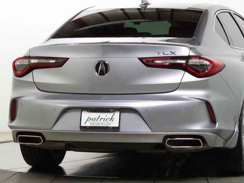 Used 2022 Acura TLX w/ Technology Package image 10