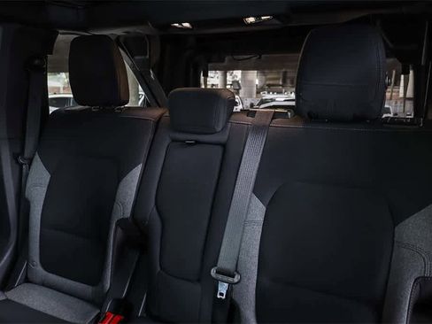 Used 2025 Ford Bronco Big Bend image 19