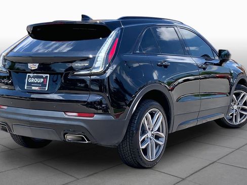Used 2020 Cadillac XT4 Sport w/ Cold Weather Package FWD image 13