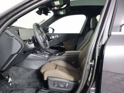 New 2026 BMW X3 xDrive30i w/ Premium Package AWD/4WD image 5