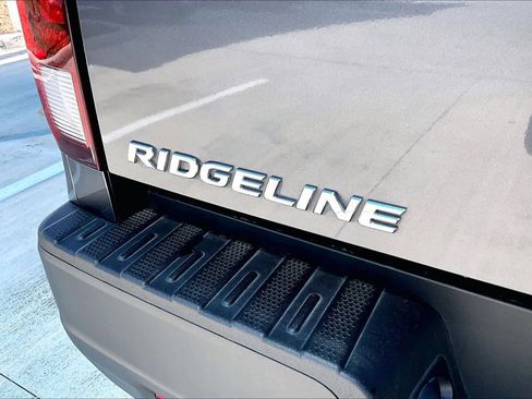 Used 2023 Honda Ridgeline RTL image 10