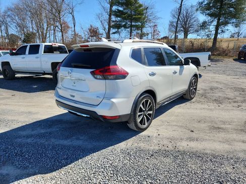 Used 2018 Nissan Rogue SL w/ Premium Package image 5