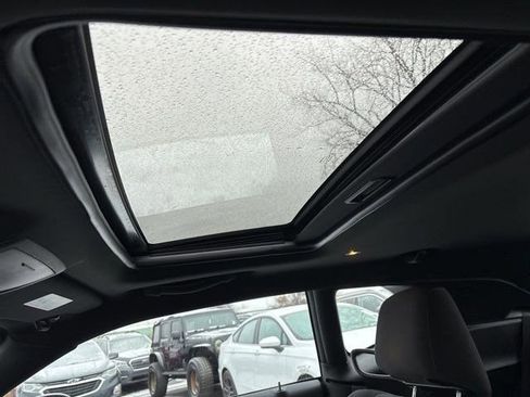 Used 2016 Dodge Challenger SXT w/ Super Sport Group (SS/T) image 26