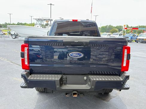 Used 2023 Ford F250 XL w/ STX Appearance Package AWD/4WD image 4