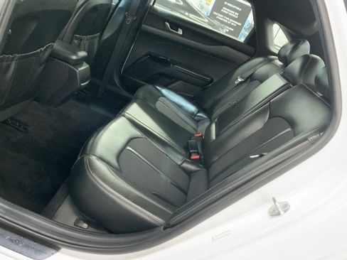 Used 2022 Kia K5 GT-Line image 13