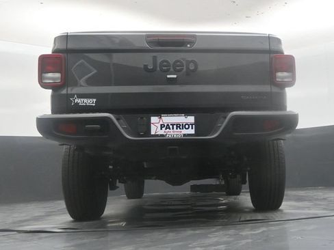 New 2026 Jeep Gladiator Sport AWD/4WD image 41