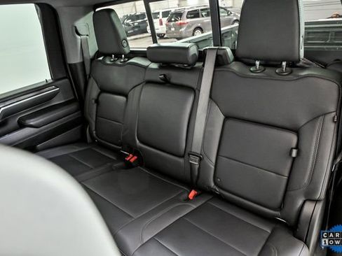 Used 2025 Chevrolet Silverado 2500 LTZ w/ LTZ Premium Package image 15