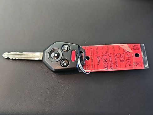 Used 2018 Subaru Crosstrek 2.0i Premium image 39