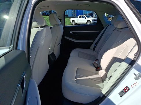Certified 2023 Hyundai Sonata SEL image 12