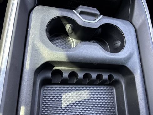 Used 2020 RAM 1500 Laramie image 40