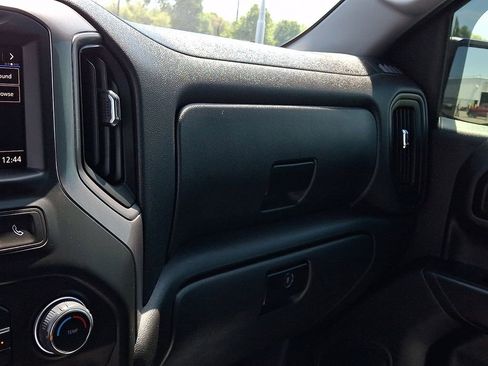 Used 2024 Chevrolet Silverado 1500 Custom Trail Boss AWD/4WD image 27