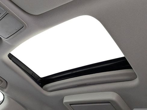 New 2026 Honda Odyssey Elite image 21
