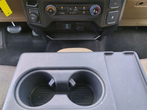 Used 2023 Ford F150 XLT image 19