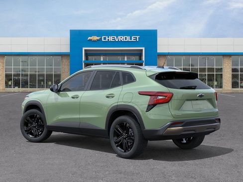 New 2026 Chevrolet Trax ACTIV FWD image 3