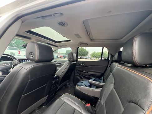 Used 2021 GMC Acadia AT4 w/ Preferred Package AWD/4WD image 18