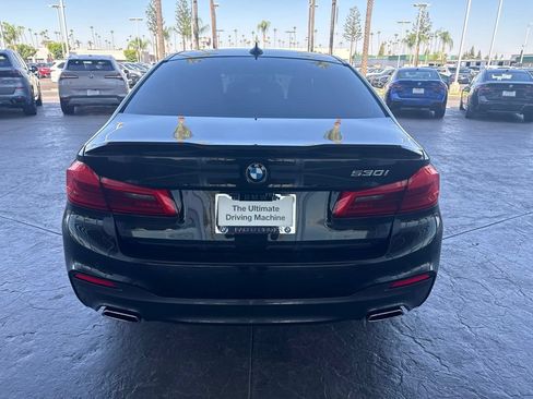 Used 2020 BMW 530i w/ M Sport Package RWD image 4