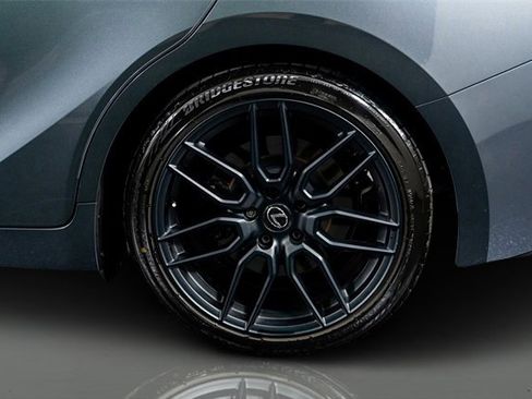 Used 2024 Lexus IS 500 image 27