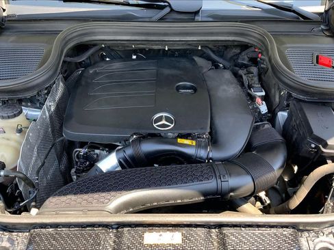 Used 2021 Mercedes-Benz GLE 350 4MATIC image 32
