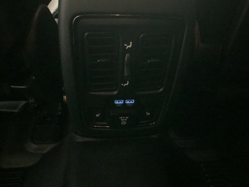 Used 2020 Dodge Durango GT image 36