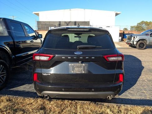 Certified 2023 Ford Escape ST-Line w/ Tech Pack #1 image 4