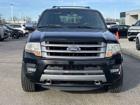 Used 2016 Ford Expedition Platinum AWD/4WD image 2
