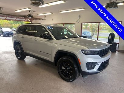 New 2025 Jeep Grand Cherokee 4WD